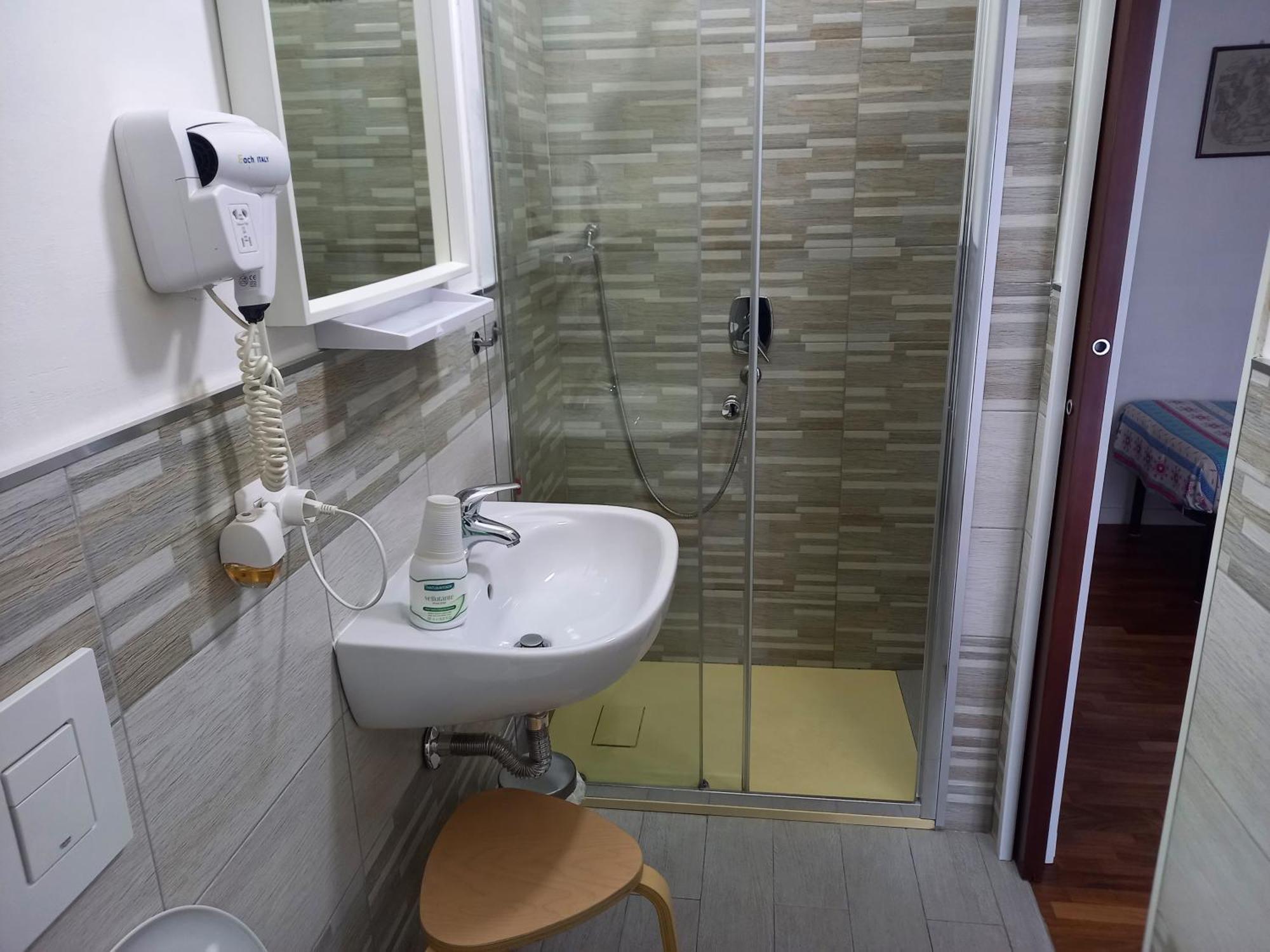 B&B Il Canale อังโกนา ภายนอก รูปภาพ